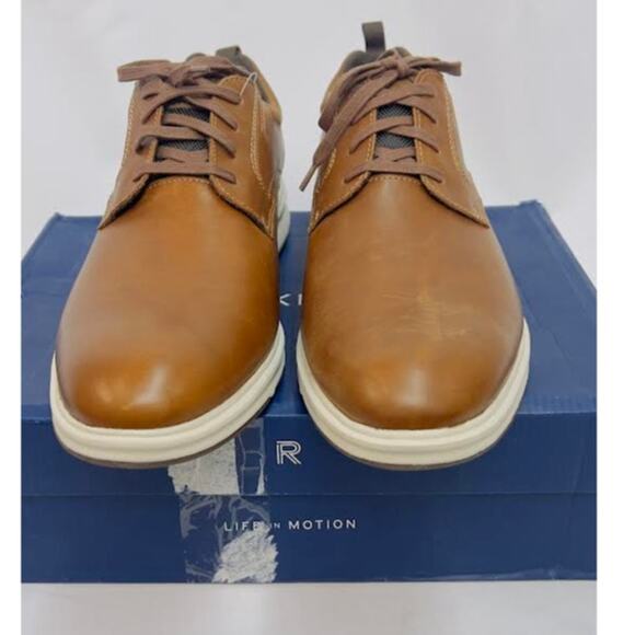 Rockport Men\'s Total Motion City‎ Plain Toe Sneaker, Tan, 13 Wide main image 10